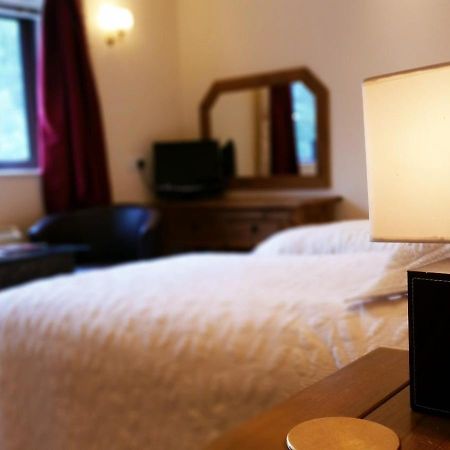 Miltons Country Lodge Lower Langford Экстерьер фото